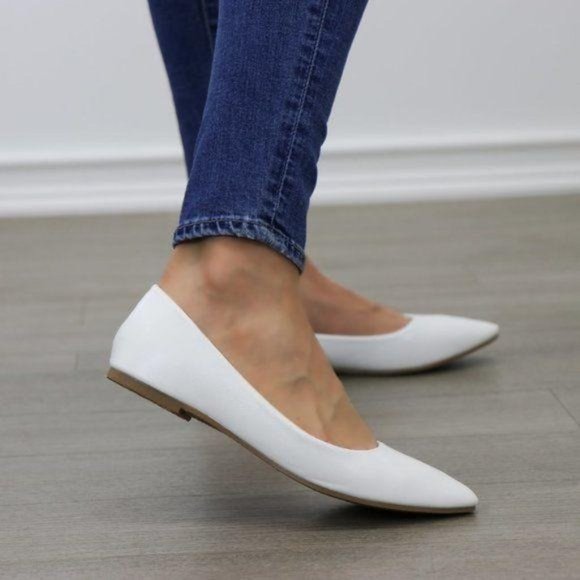 Faux Leather White Pointy Toe Flat Shoes - Picture 2 of 7